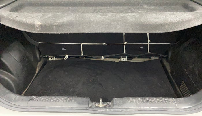 2019 Maruti Swift VXI AMT, Petrol, Automatic, 59,653 km, Boot Inside