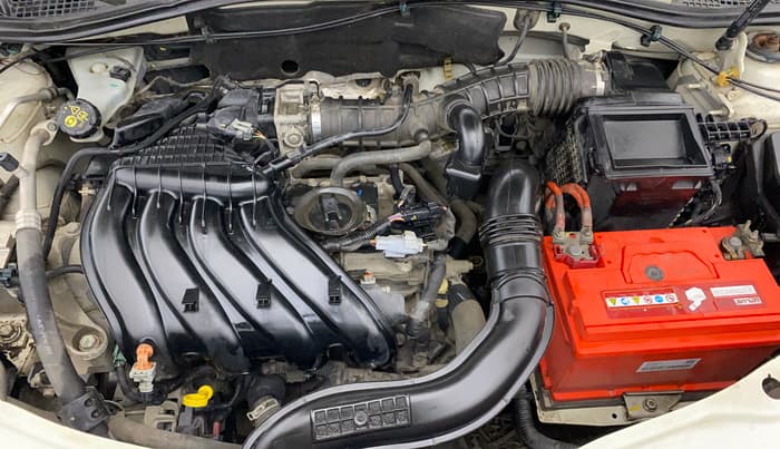 2017 Renault Duster RXL PETROL, Petrol, Manual, 47,099 km, Engine View
