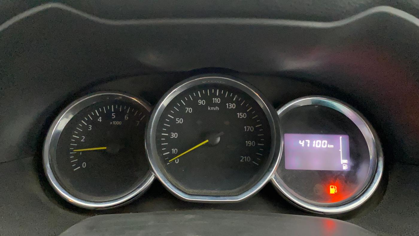 2017 Renault Duster RXL PETROL, Petrol, Manual, 47,338 km, Odometer Image