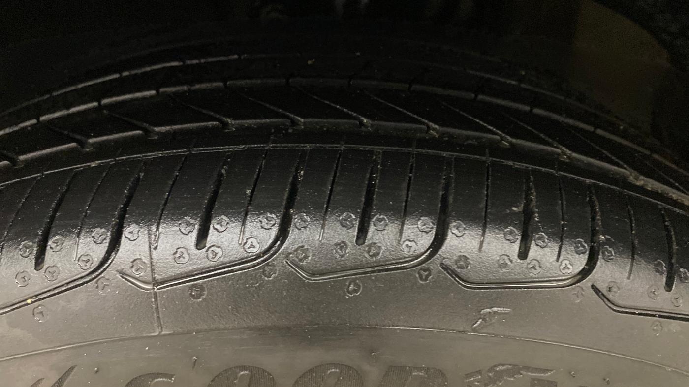 2021 Skoda Rapid STYLE AT TSI, Petrol, Automatic, 65,274 km, Left Front Tyre Tread