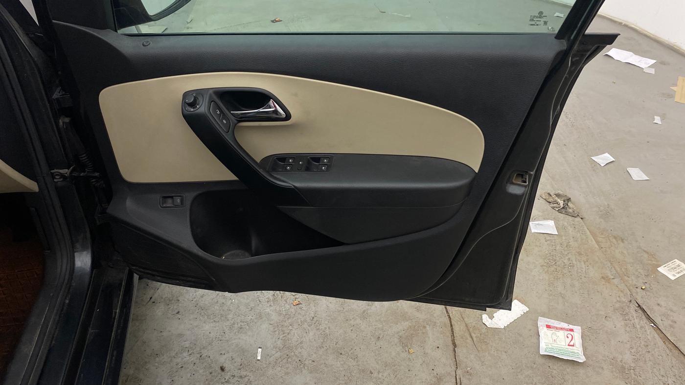 2021 Skoda Rapid STYLE AT TSI, Petrol, Automatic, 65,274 km, Driver Side Door Panels Control