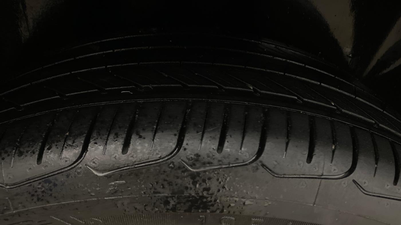 2021 Skoda Rapid STYLE AT TSI, Petrol, Automatic, 65,274 km, Right Rear Tyre Tread