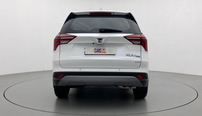 2022 Mahindra XUV700 AX 5 P AT 5 STR, Petrol, Automatic, 3,345 km, Back/Rear