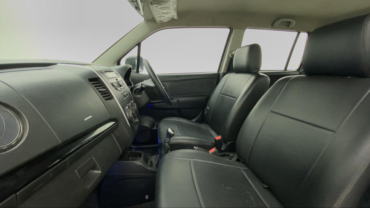 2013 Maruti Wagon R Stingray VXI, Petrol, Manual, 54,420 km, Right Side Front Door Cabin