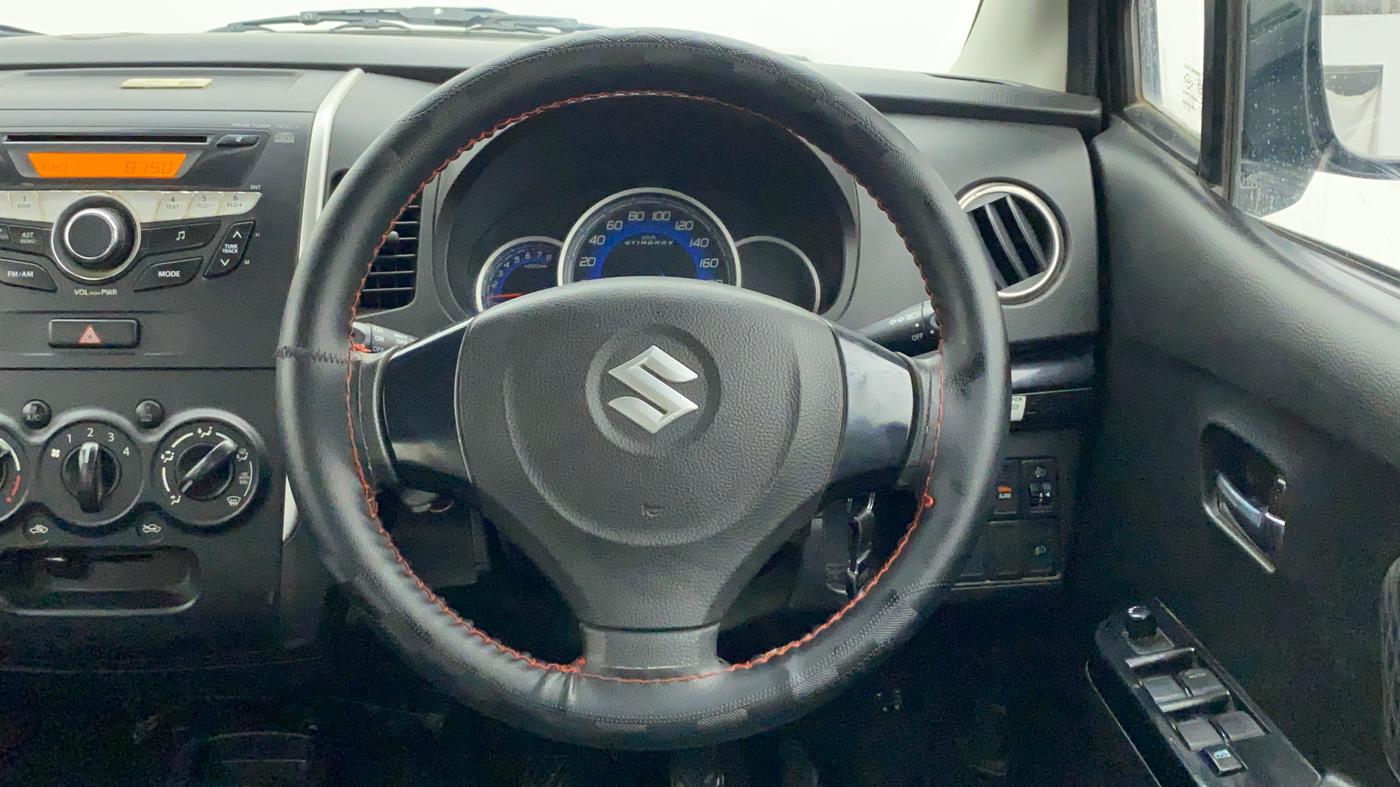 2013 Maruti Wagon R Stingray VXI, Petrol, Manual, 54,420 km, Steering Wheel Close Up