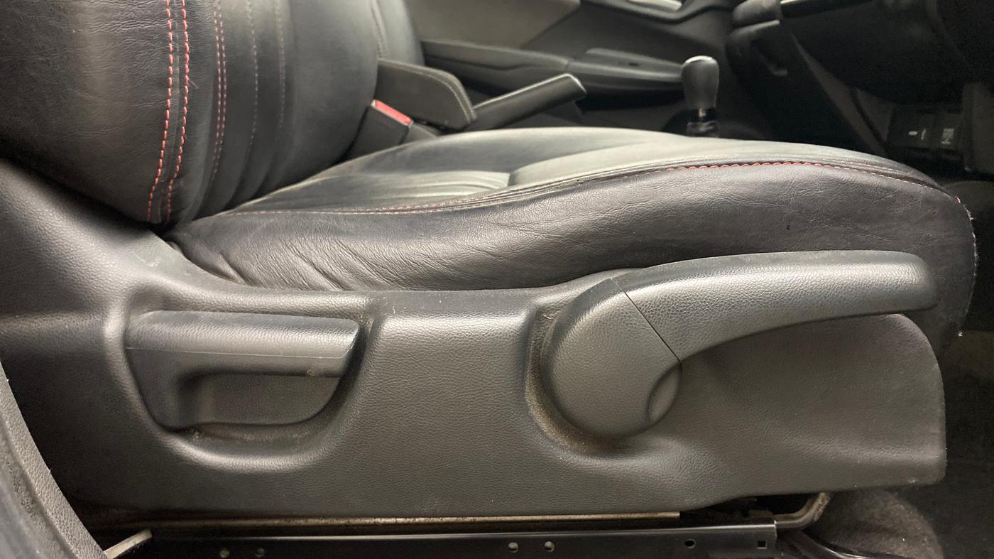 2019 Honda WR-V 1.2L I-VTEC VX MT, Petrol, Manual, 48,360 km, Driver Side Adjustment Panel