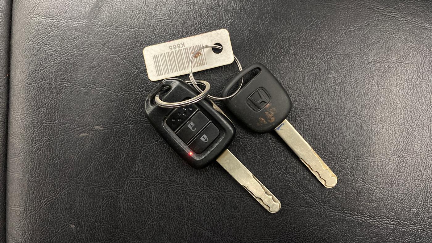 2019 Honda WR-V 1.2L I-VTEC VX MT, Petrol, Manual, 48,360 km, Key Close Up