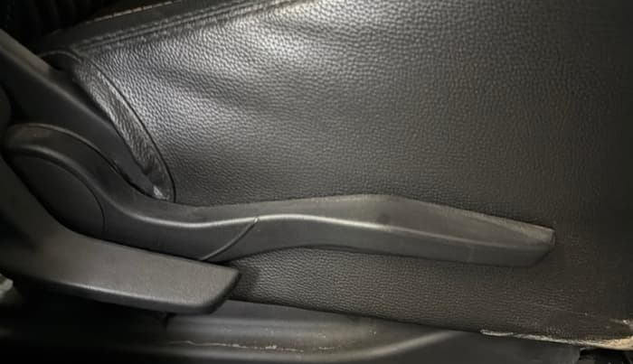 2019 Maruti Swift VXI AMT, Petrol, Automatic, 32,624 km, Driver Side Adjustment Panel