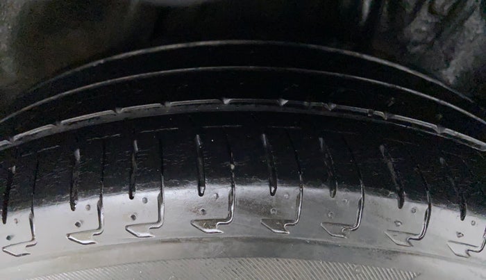2018 Honda City ZX CVT, Petrol, Automatic, 33,737 km, Left Rear Tyre Tread
