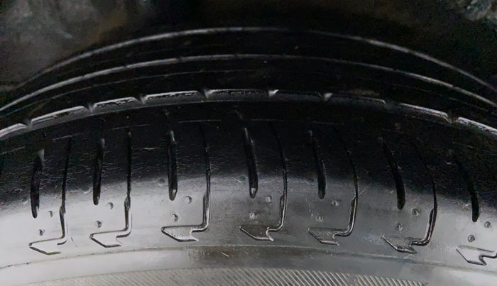 2018 Honda City ZX CVT, Petrol, Automatic, 33,737 km, Right Rear Tyre Tread
