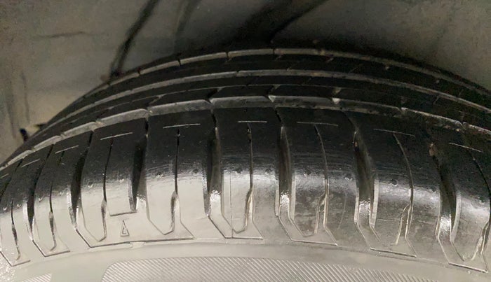2013 Hyundai i20 SPORTZ 1.2, Petrol, Manual, 39,212 km, Left Rear Tyre Tread