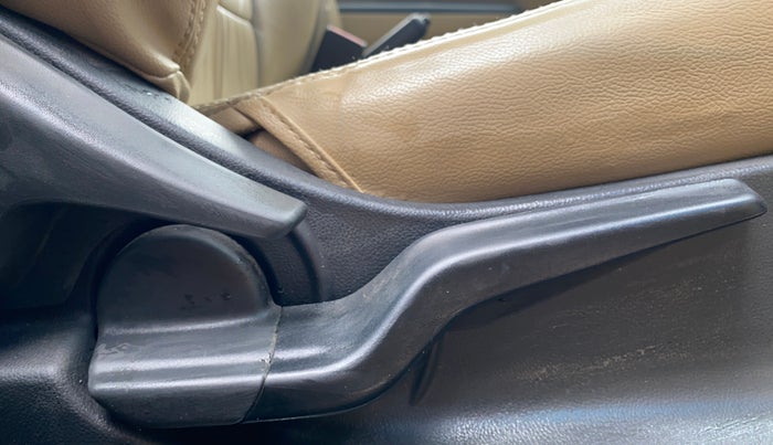 2018 Honda Amaze 1.2L I-VTEC V CVT, Petrol, Automatic, 34,841 km, Driver Side Adjustment Panel