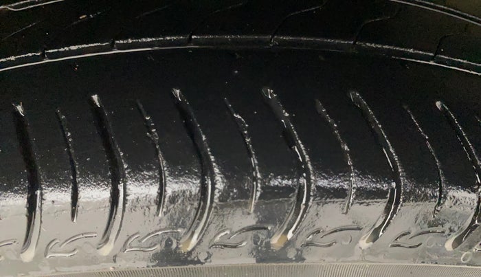 2018 Honda Amaze 1.2L I-VTEC V CVT, Petrol, Automatic, 34,841 km, Right Front Tyre Tread