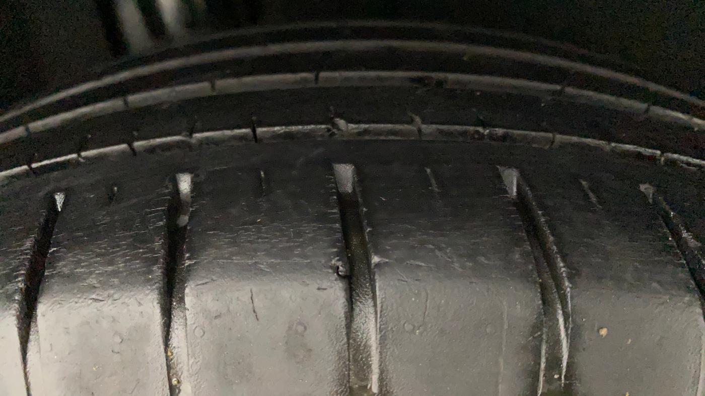 2020 Maruti Baleno ZETA CVT PETROL 1.2, Petrol, Automatic, 34,251 km, Right Rear Tyre Tread