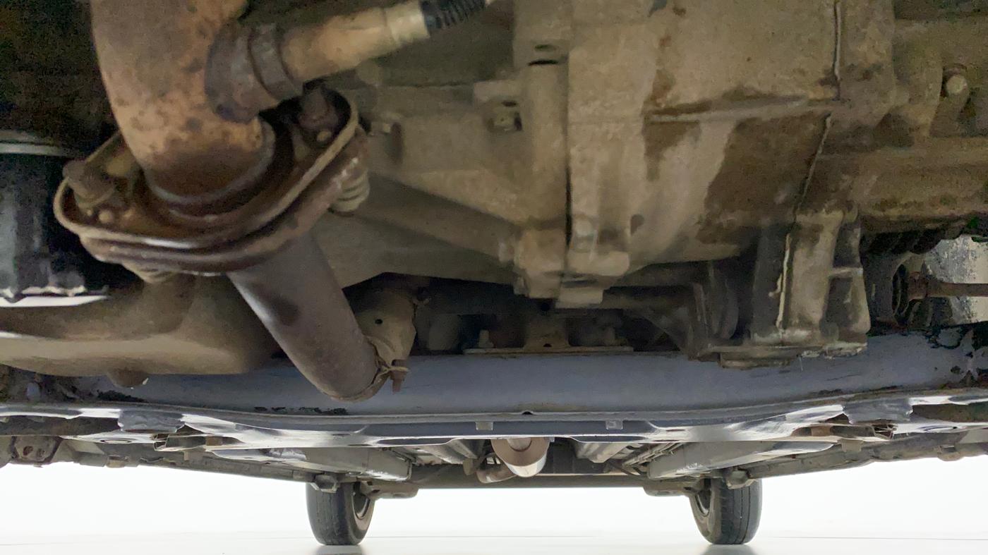 2010 Maruti Swift VXI, Petrol, Manual, 60,600 km, Front Underbody