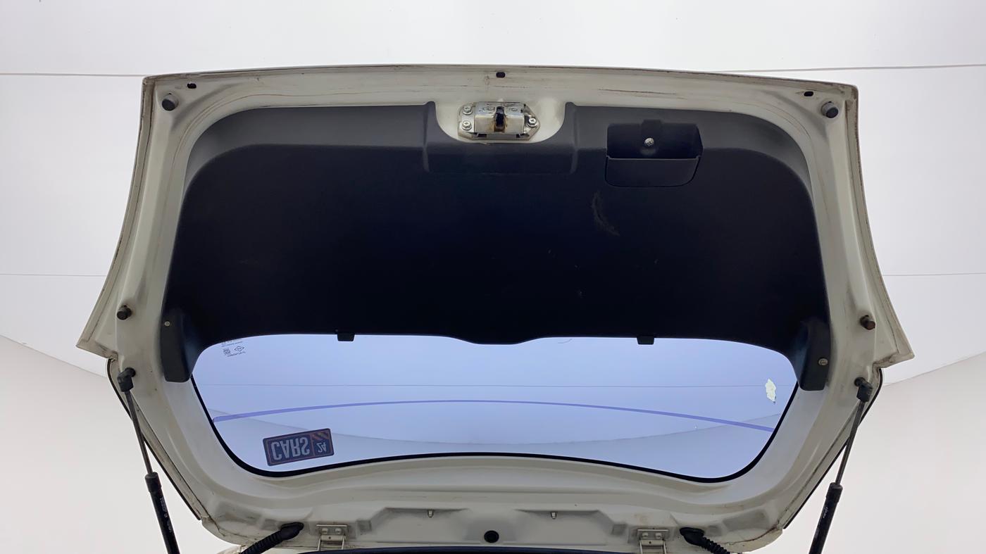2010 Maruti Swift VXI, Petrol, Manual, 60,600 km, Boot Door Open