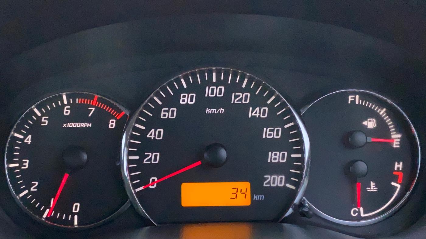 2010 Maruti Swift VXI, Petrol, Manual, 60,600 km, Odometer Image
