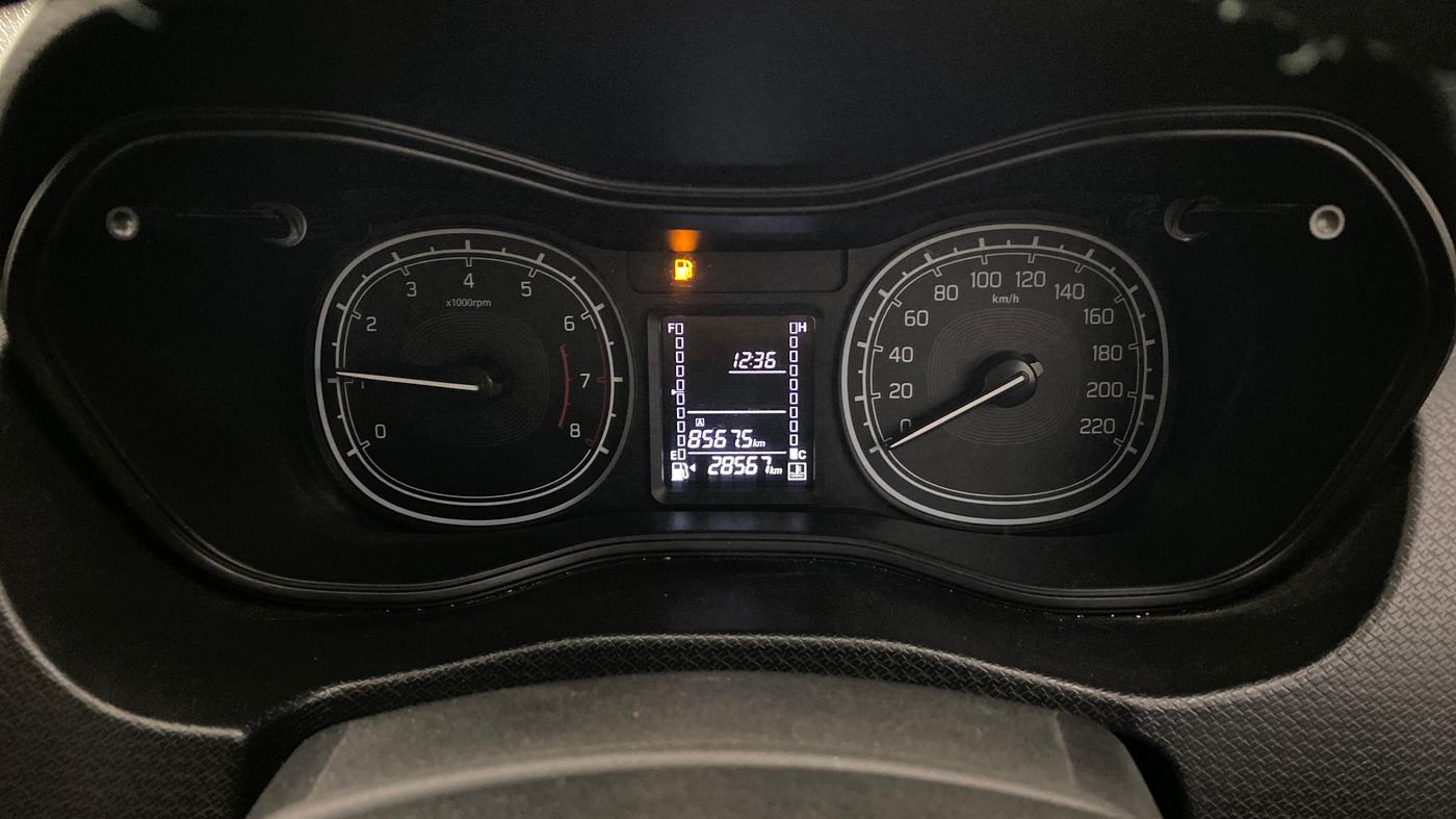 2021 Maruti Vitara Brezza LXI, Petrol, Manual, 28,567 km, Odometer Image