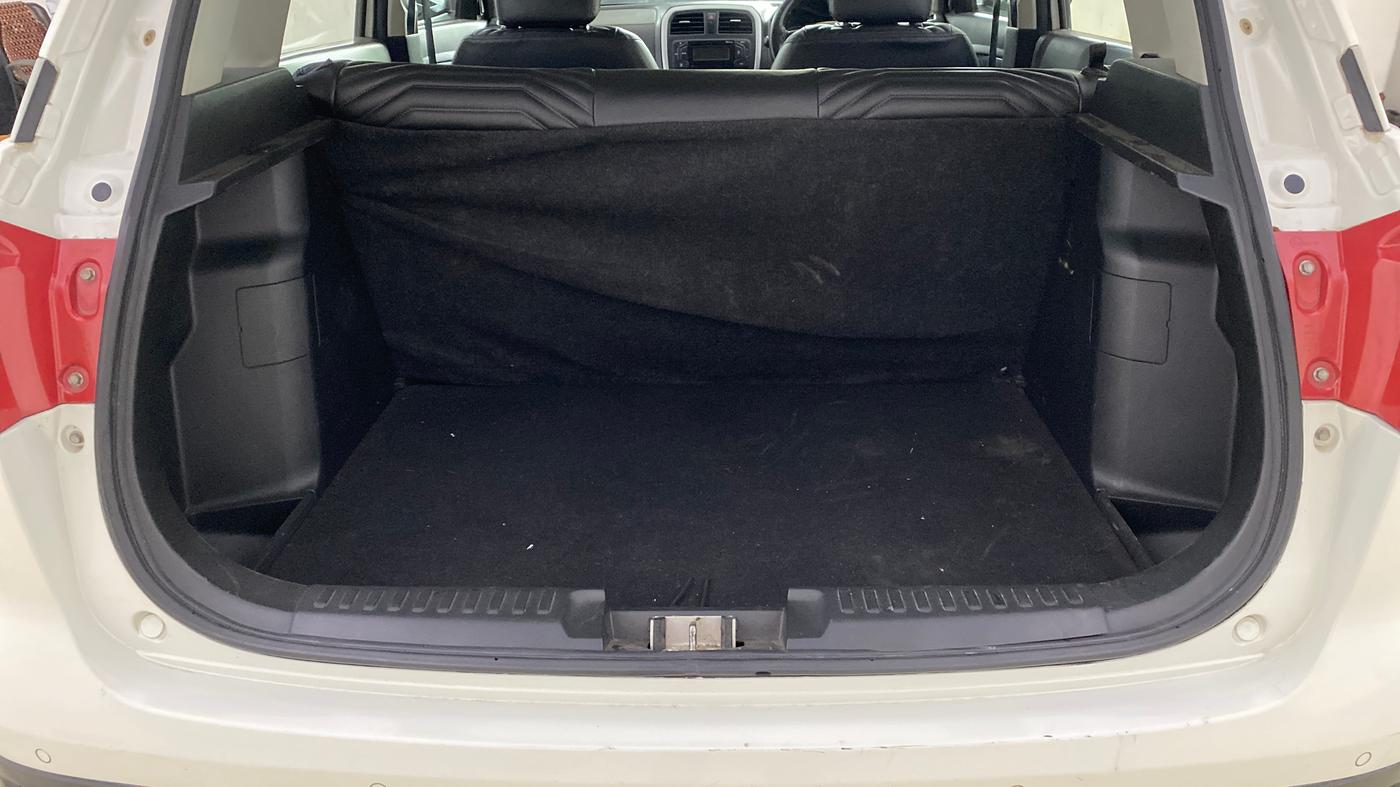 2021 Maruti Vitara Brezza LXI, Petrol, Manual, 28,567 km, Boot Inside