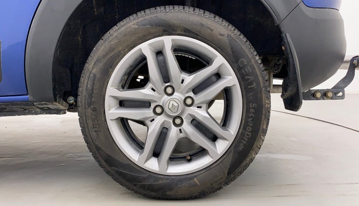 2020 Renault TRIBER RXZ AT, Petrol, Automatic, 8,756 km, Left Rear Wheel