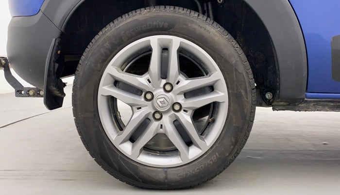 2020 Renault TRIBER RXZ AT, Petrol, Automatic, 8,756 km, Right Rear Wheel