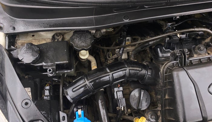 2016 Hyundai i10 SPORTZ 1.1, Petrol, Manual, 53,551 km, Engine View - Right