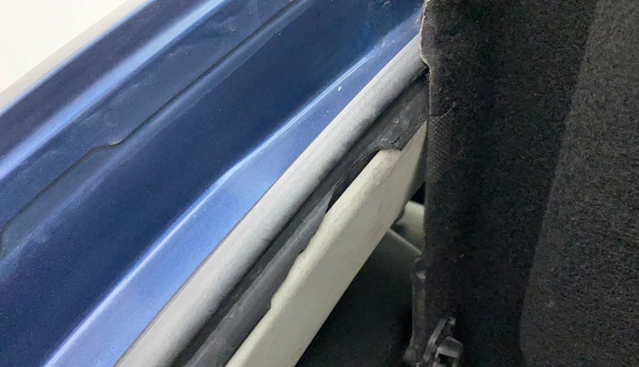2017 Maruti Baleno SIGMA PETROL 1.2, Petrol, Manual, 45,731 km, Dicky (Boot door) - Weather strip has minor damage