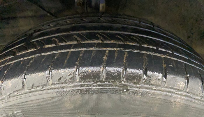 2017 Maruti Baleno SIGMA PETROL 1.2, Petrol, Manual, 45,731 km, Left Front Tyre Tread