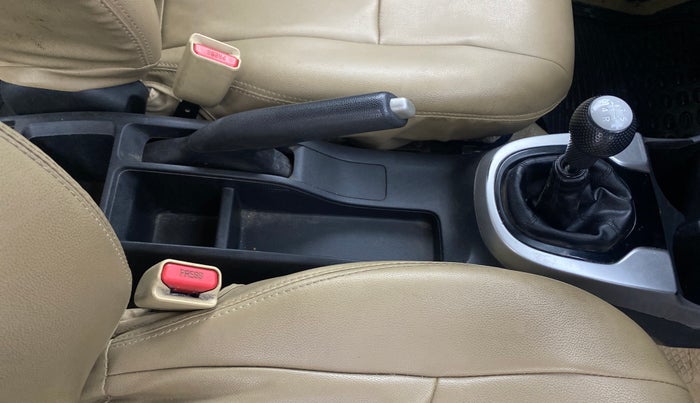 2017 Honda Jazz 1.2L I-VTEC SV, Petrol, Manual, 77,635 km, Gear Lever