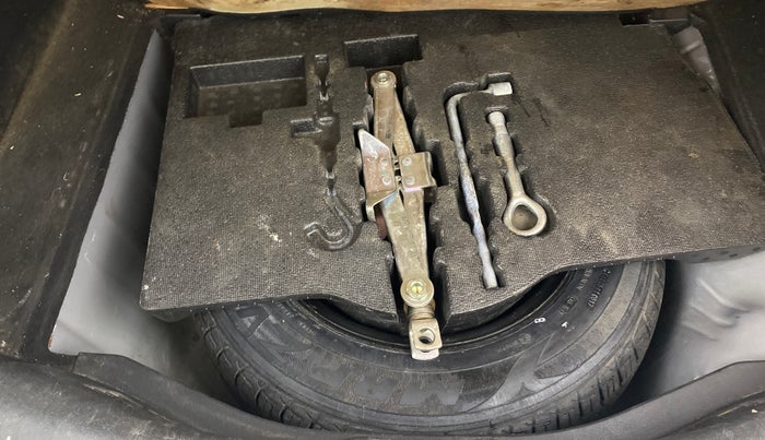 2017 Honda Jazz 1.2L I-VTEC SV, Petrol, Manual, 77,635 km, Spare Tyre