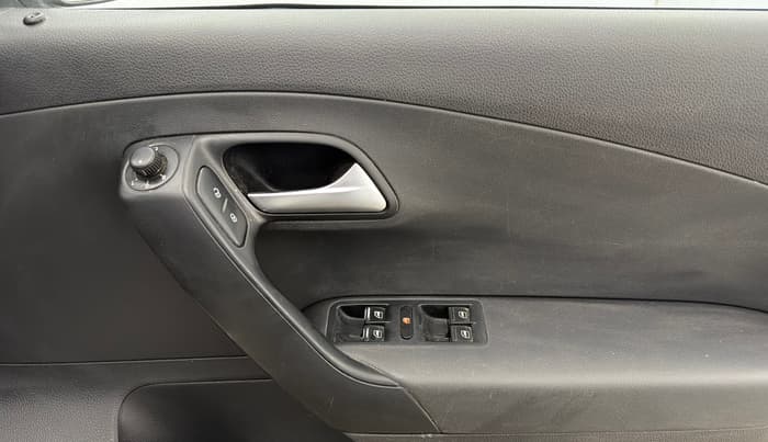 2015 Volkswagen Polo GT TSI AT, Petrol, Automatic, 87,248 km, Driver Side Door Panels Control