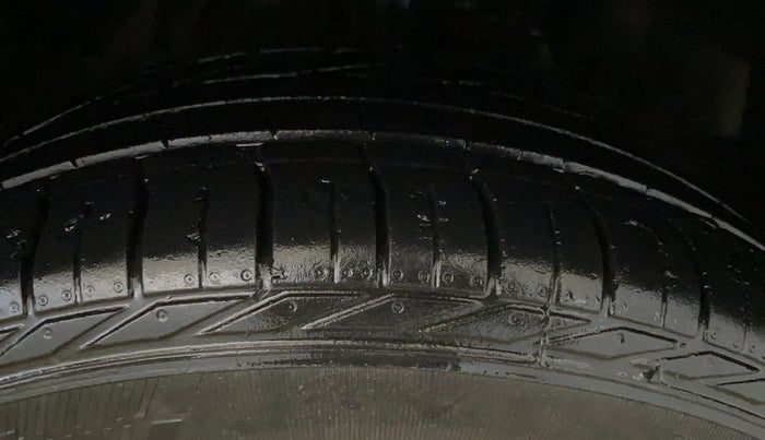 2022 Tata NEXON XZ PLUS PETROL, Petrol, Manual, 24,811 km, Right Front Tyre Tread