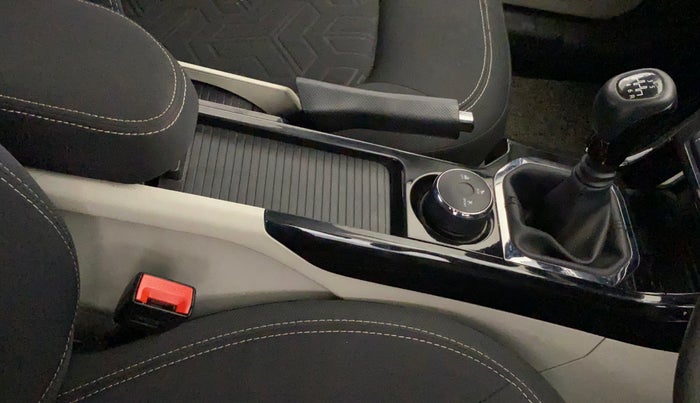 2022 Tata NEXON XZ PLUS PETROL, Petrol, Manual, 24,811 km, Gear Lever