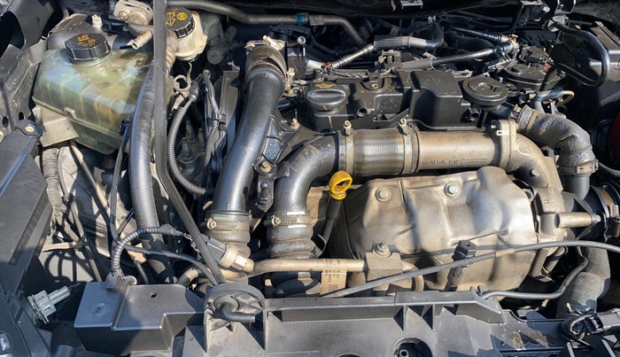 2017 Ford Figo Aspire TITANIUM1.5 DIESEL, Diesel, Manual, 85,825 km, Engine View - Right