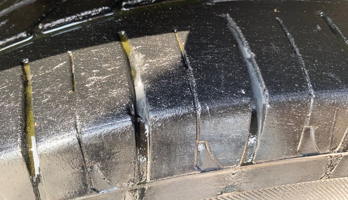 2017 Ford Figo Aspire TITANIUM1.5 DIESEL, Diesel, Manual, 85,825 km, Left Front Tyre Tread