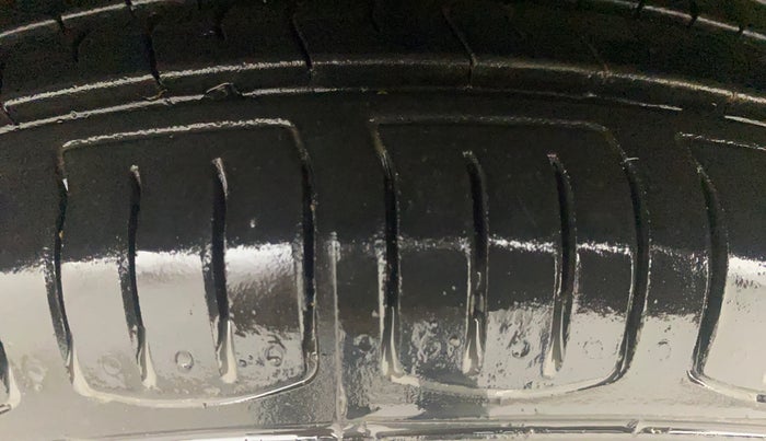 2019 Hyundai NEW SANTRO ERA, Petrol, Manual, 41,814 km, Left Front Tyre Tread