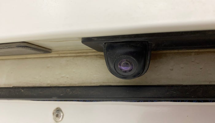 2018 Hyundai Verna 1.6 VTVT SX, Petrol, Manual, 92,675 km, Parking Camera