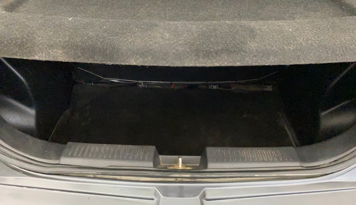 2022 Maruti Baleno DELTA PETROL 1.2, Petrol, Manual, 82,918 km, Boot Inside