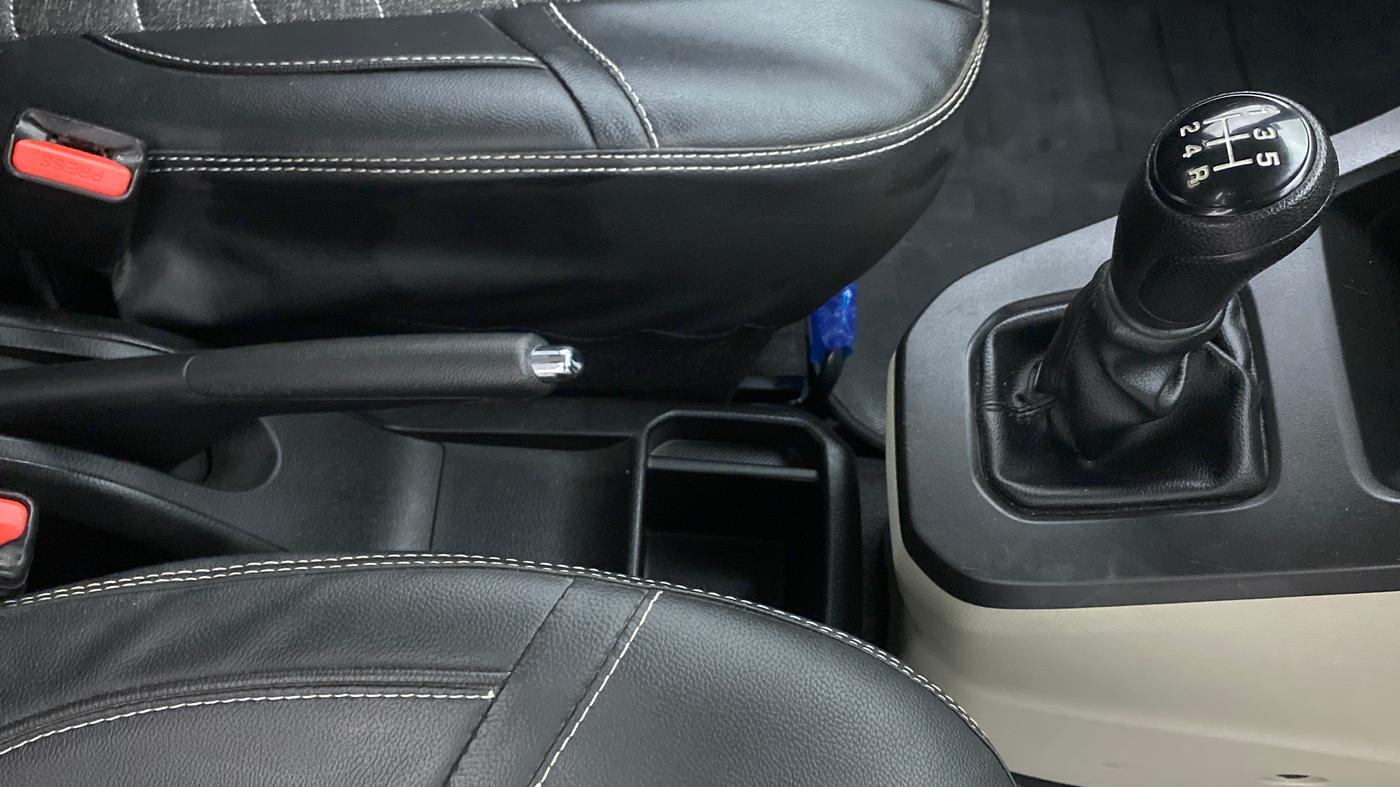2020 Maruti New Wagon-R VXI 1.0, Petrol, Manual, 15,723 km, Gear Lever