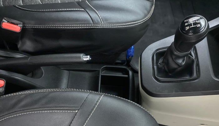 2020 Maruti New Wagon-R VXI 1.0, Petrol, Manual, 15,723 km, Gear Lever