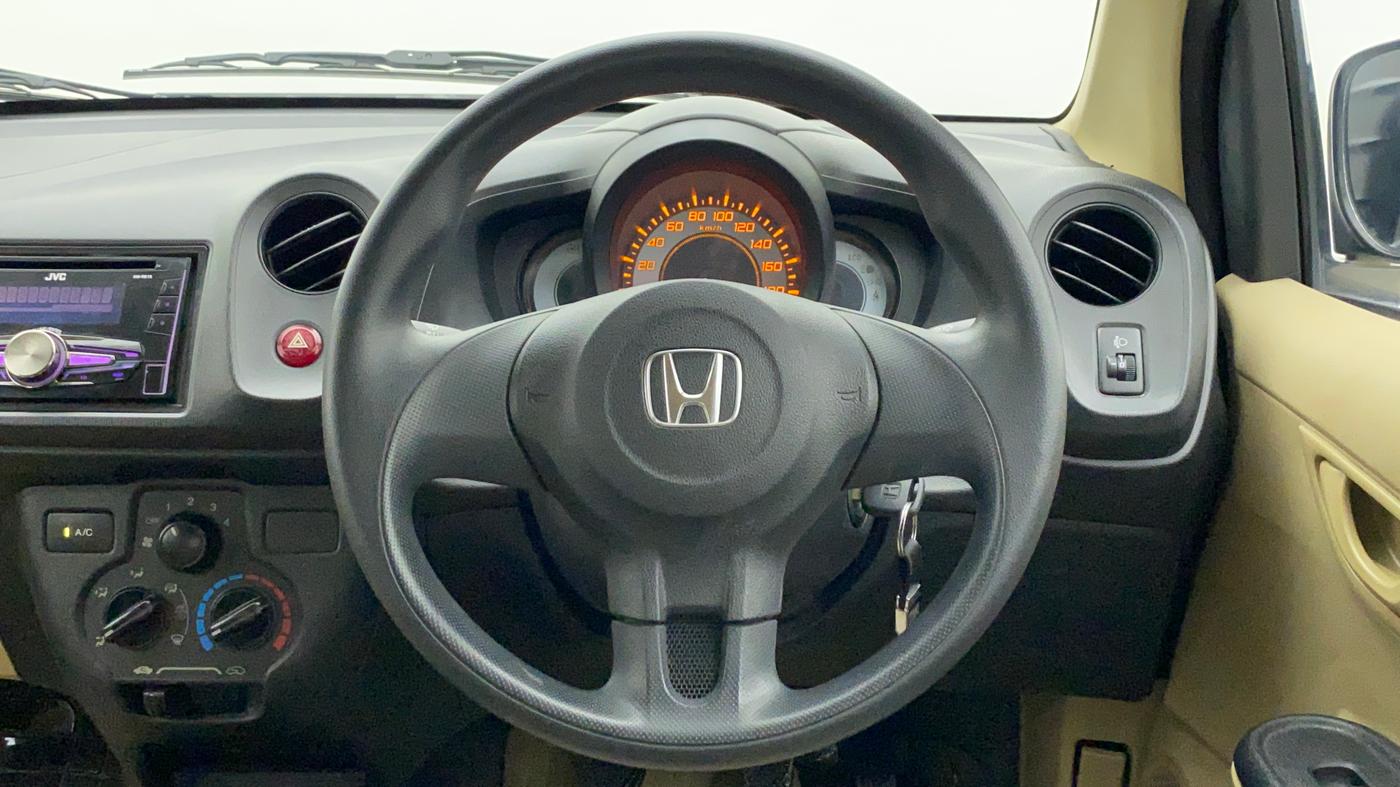 2015 Honda Brio E MT, Petrol, Manual, 20,553 km, Steering Wheel Close Up