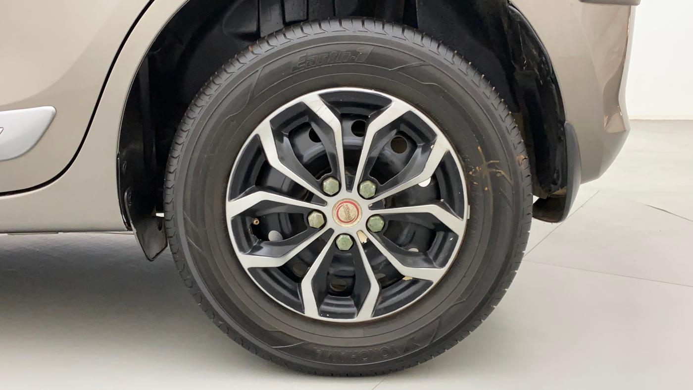 2021 Maruti Swift VXI, Petrol, Manual, 32,017 km, Left Rear Wheel