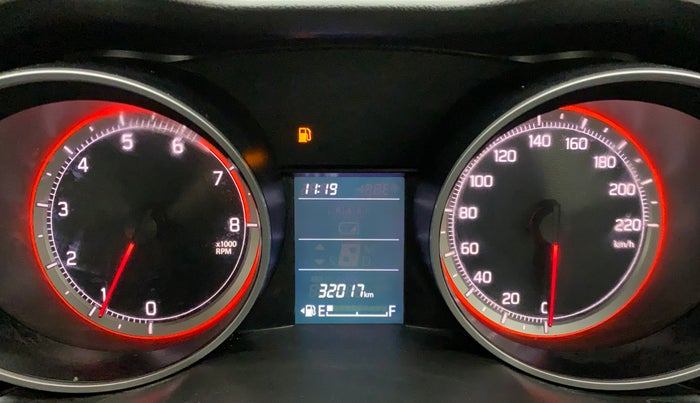 2021 Maruti Swift VXI, Petrol, Manual, 32,017 km, Odometer Image