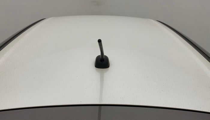 2021 Maruti Swift VXI, Petrol, Manual, 32,017 km, Roof - Graphic sticker