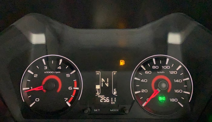 2018 Mahindra KUV 100 NXT K6+ P 6 STR, Petrol, Manual, 25,611 km, Odometer Image