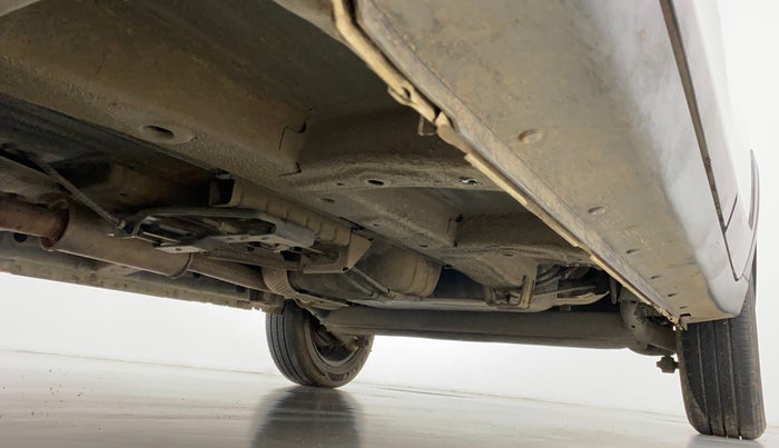 2018 Mahindra KUV 100 NXT K6+ P 6 STR, Petrol, Manual, 25,611 km, Right Side Underbody