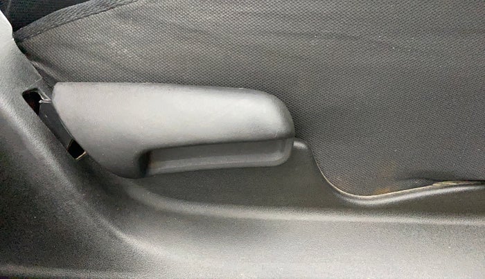 2018 Maruti Vitara Brezza VDI, Diesel, Manual, 91,743 km, Driver Side Adjustment Panel