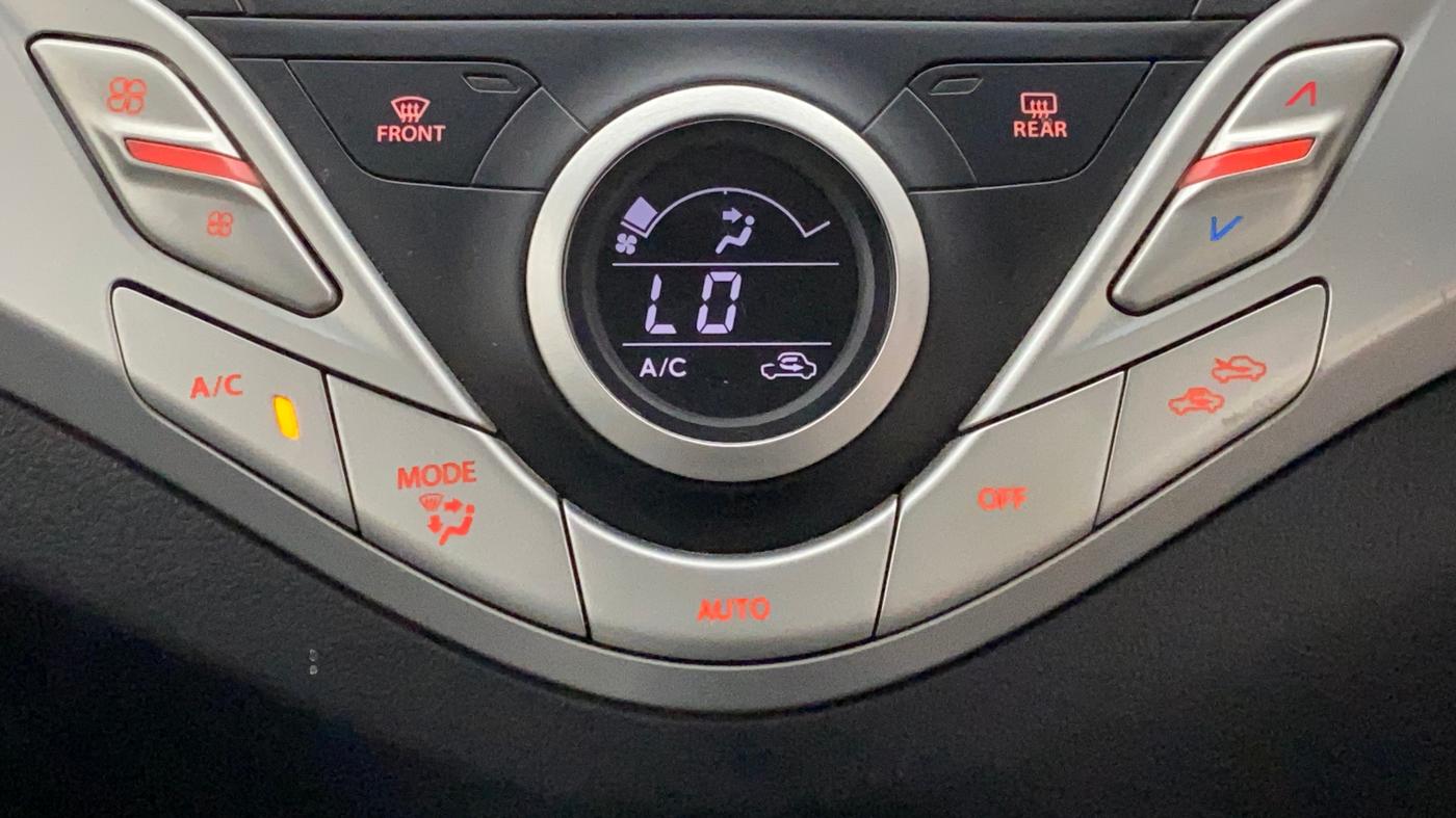 2016 Maruti Baleno DELTA DIESEL 1.3, Diesel, Manual, 70,360 km, Automatic Climate Control
