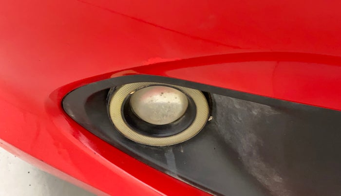 2016 Maruti Baleno DELTA DIESEL 1.3, Diesel, Manual, 70,360 km, Right fog light - Not working