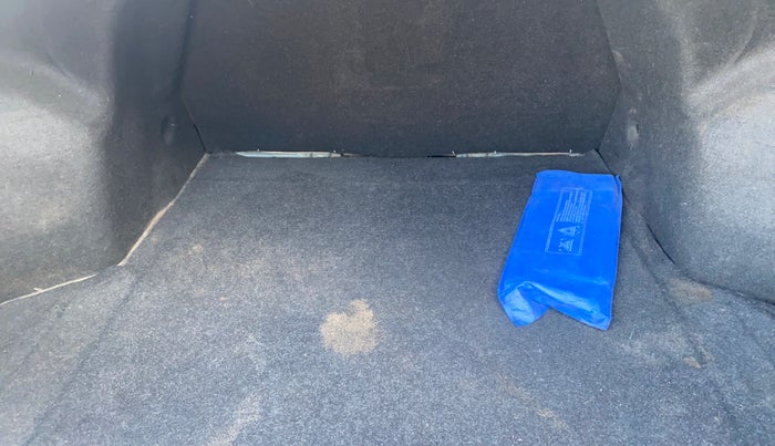 2017 Maruti Ciaz S DIESEL 1.3, Diesel, Manual, 96,404 km, Boot Inside